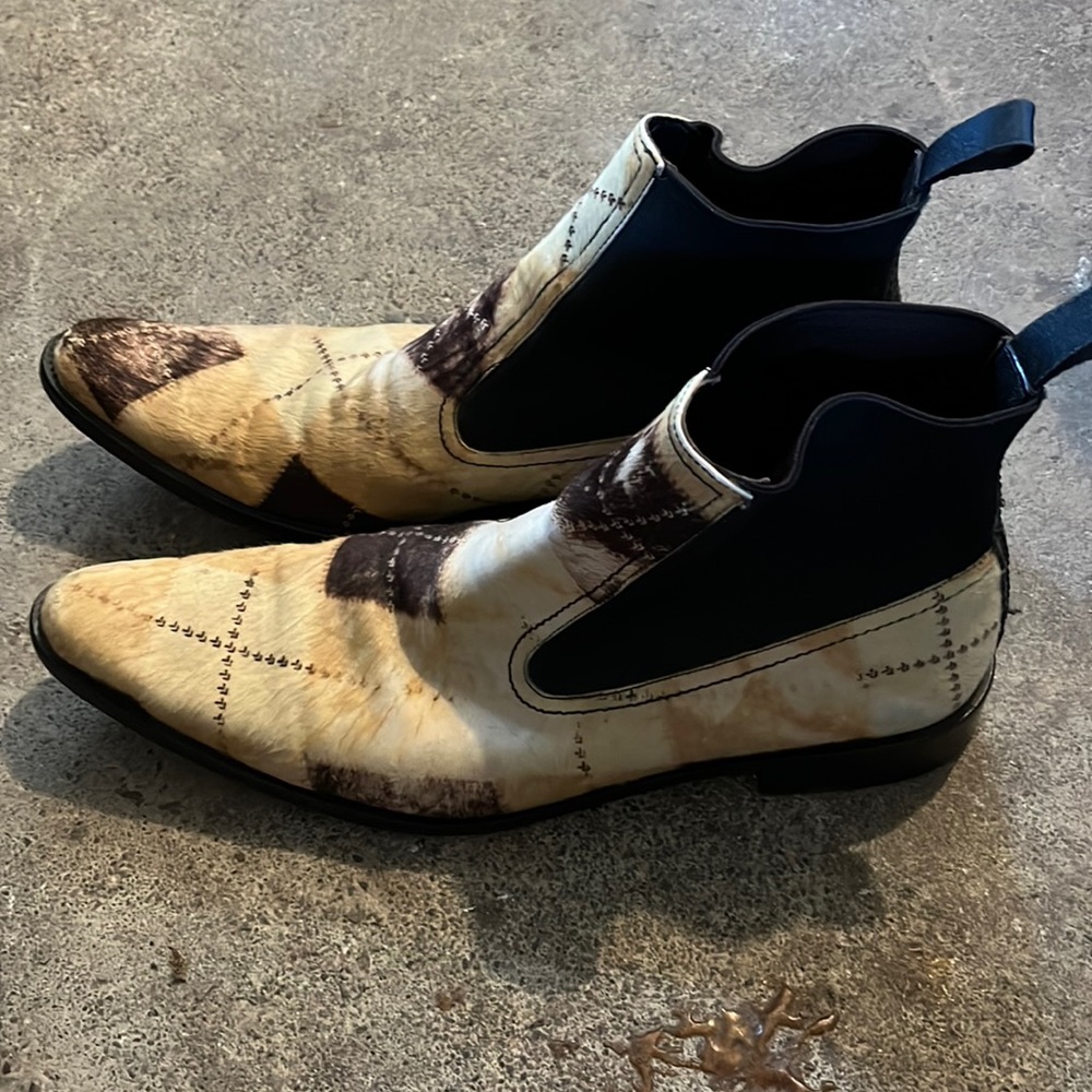 Donald J. Pliner ankle boots argyle cowhide 10.5